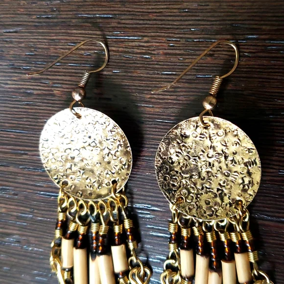 🔥HP🔥Boho chandelier earrings, gold tone, Amber center stone - Picture 7 of 8